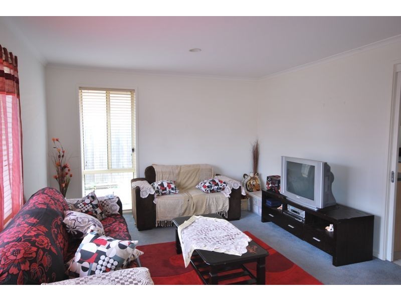 5 Jasa Crescent, Cranbourne VIC 3977