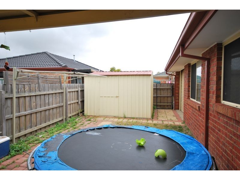 5 Jasa Crescent, Cranbourne VIC 3977