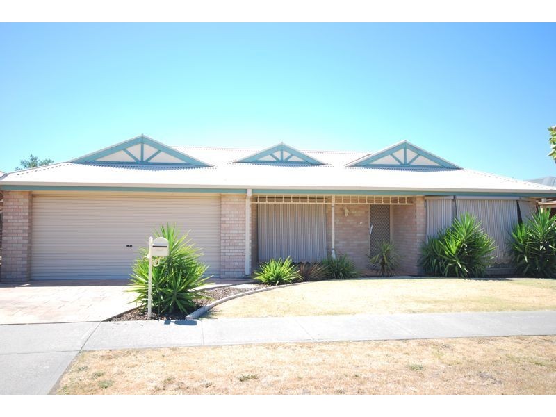 Cranbourne North VIC 3977