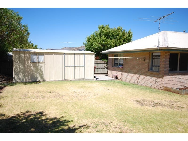 Cranbourne North VIC 3977