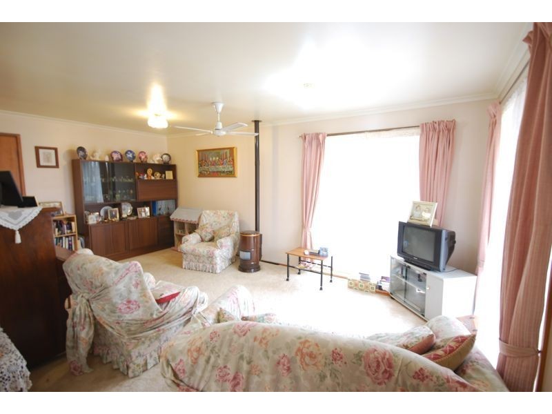 47 Raisell Road, Cranbourne VIC 3977