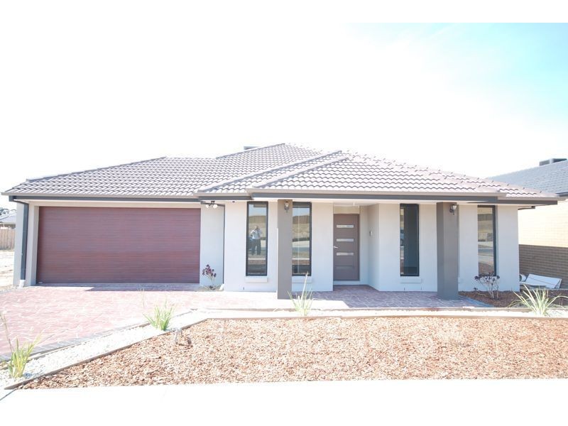 Cranbourne South VIC 3977