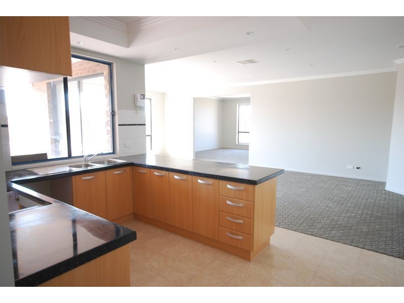 Cranbourne South VIC 3977