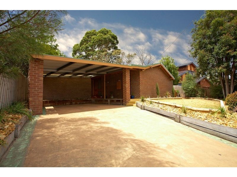 9 Rimfire Crescent, Cranbourne VIC 3977