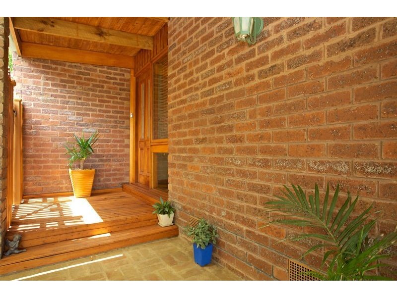 9 Rimfire Crescent, Cranbourne VIC 3977