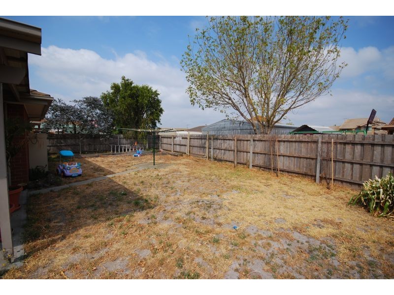 Cranbourne North VIC 3977