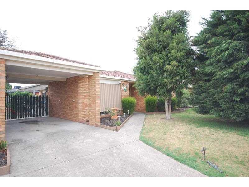 22 Coriyule Court, Cranbourne North VIC 3977