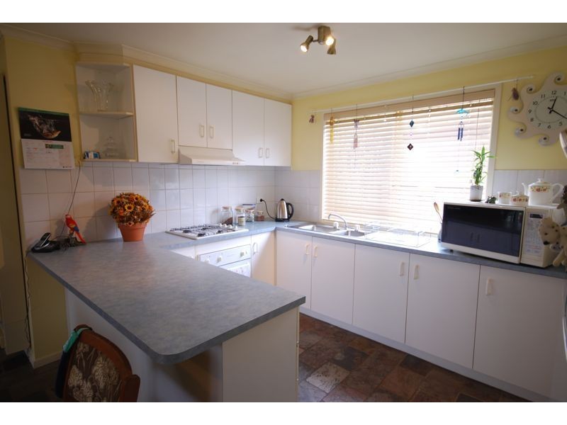 22 Coriyule Court, Cranbourne North VIC 3977