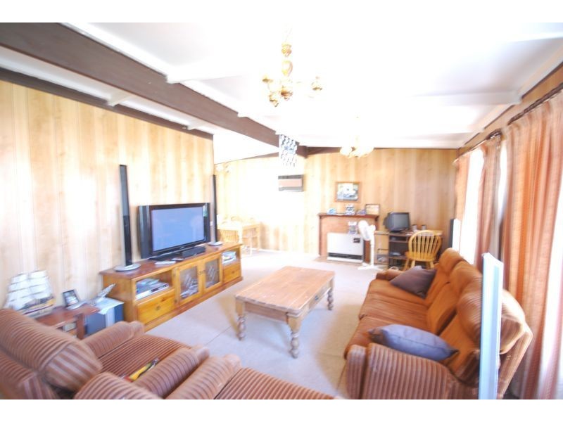 119 Camms Road, Cranbourne VIC 3977