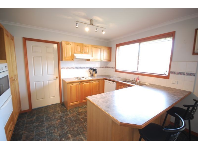 Cranbourne North VIC 3977