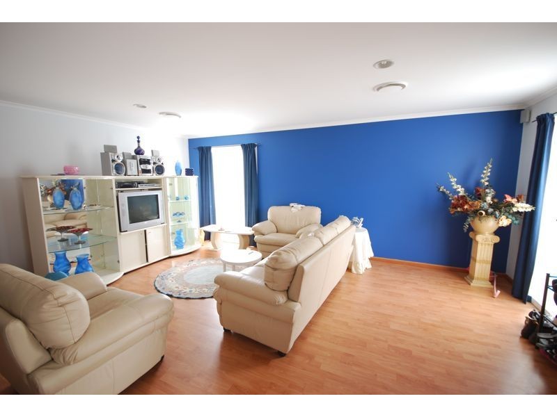 Cranbourne North VIC 3977