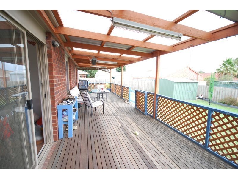 Cranbourne North VIC 3977