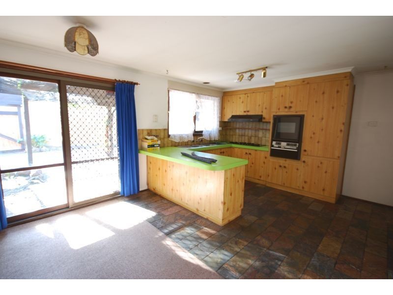 10 Marsden Court, Cranbourne North VIC 3977