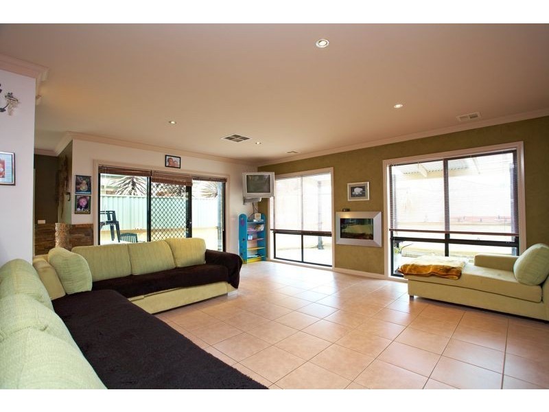 Cranbourne East VIC 3977