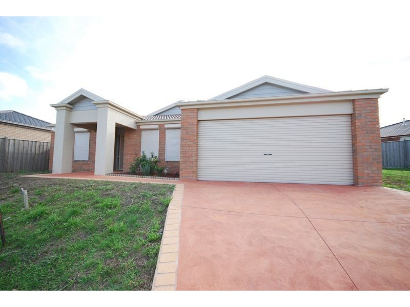 Cranbourne North VIC 3977