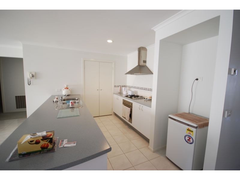 Cranbourne North VIC 3977