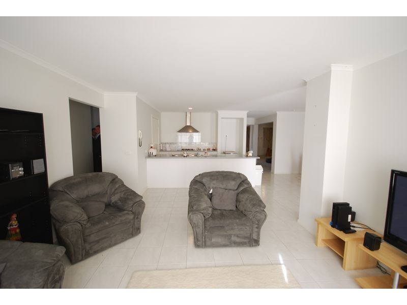 Cranbourne North VIC 3977