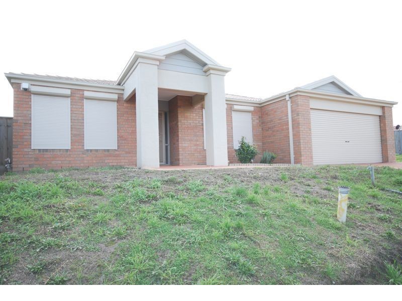 Cranbourne North VIC 3977