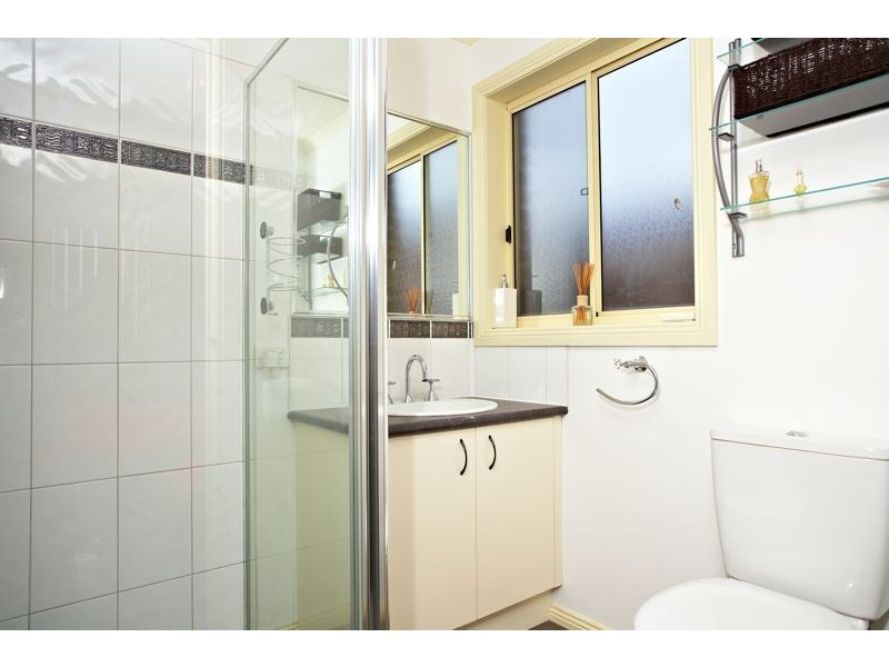 12 Venus Place, Cranbourne VIC 3977