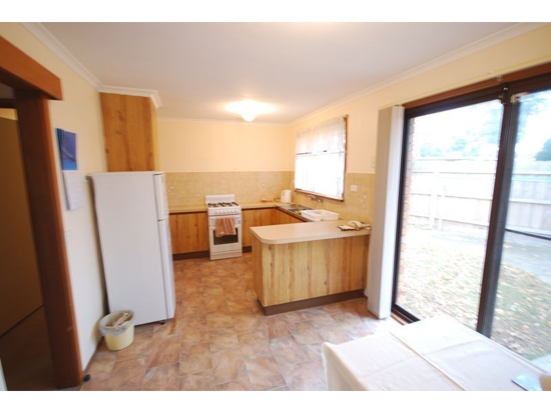 2/38 Virginia Street, Cranbourne VIC 3977