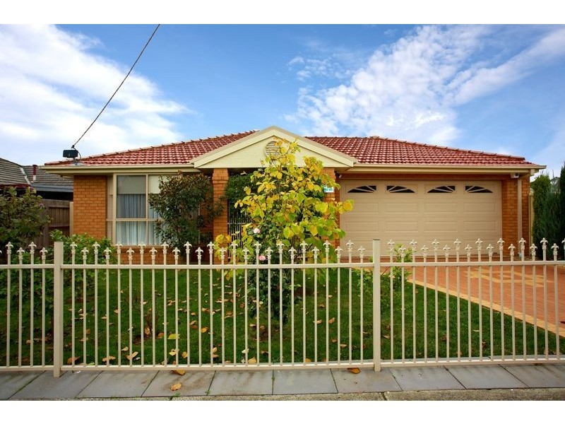 Cranbourne VIC 3977