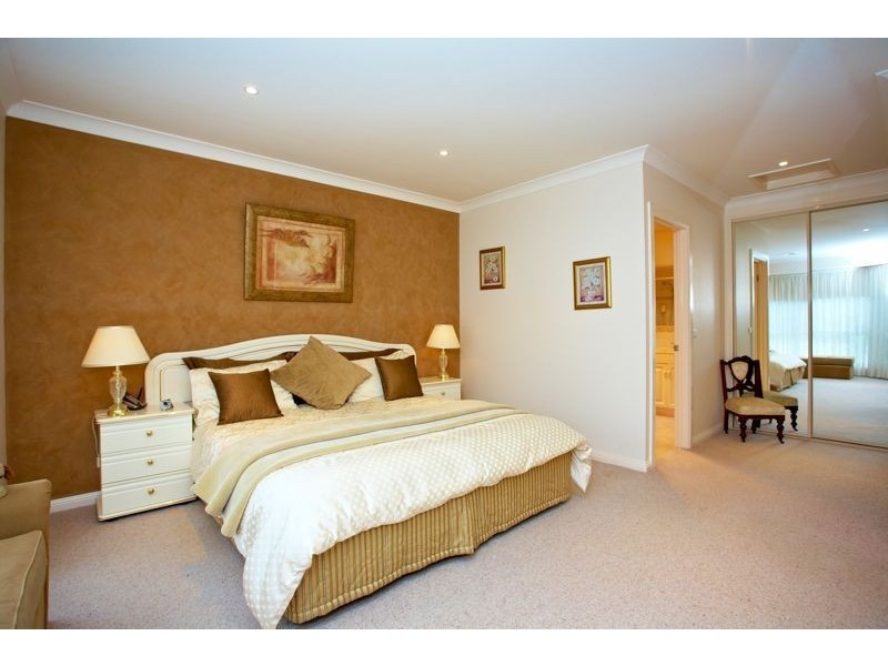 Cranbourne VIC 3977