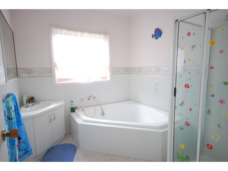 Cranbourne North VIC 3977