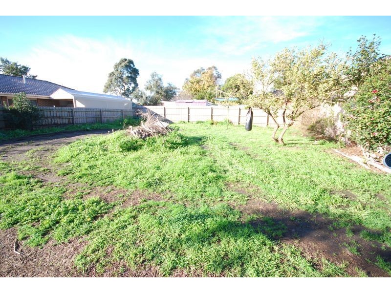 Cranbourne VIC 3977