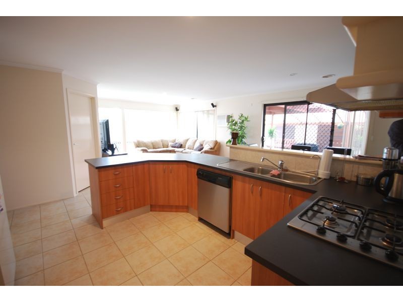 213 Monahans Road, Cranbourne VIC 3977