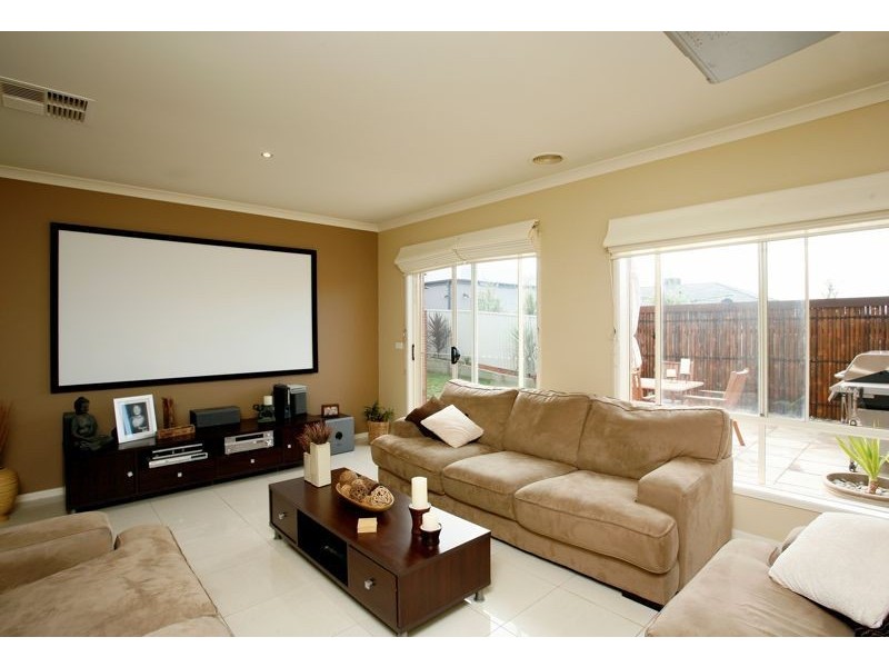 Cranbourne East VIC 3977