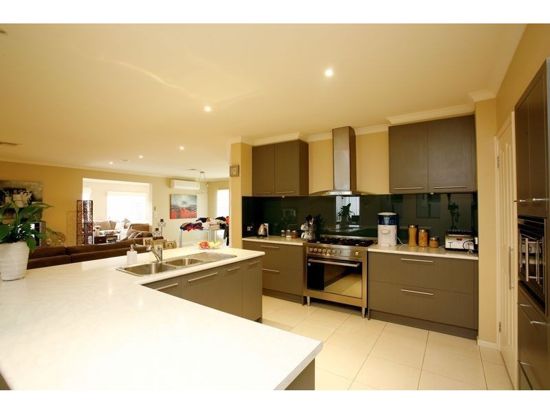 Cranbourne East VIC 3977