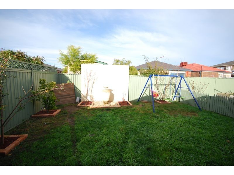 Cranbourne East VIC 3977