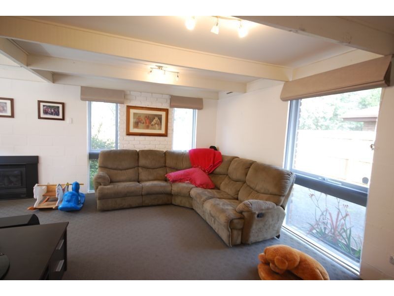Cranbourne VIC 3977