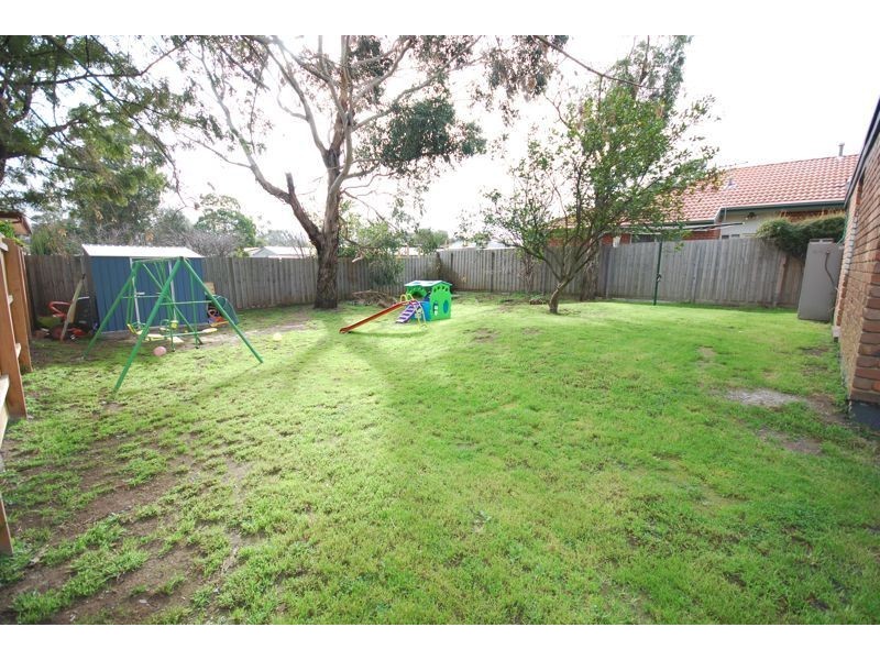 Cranbourne VIC 3977