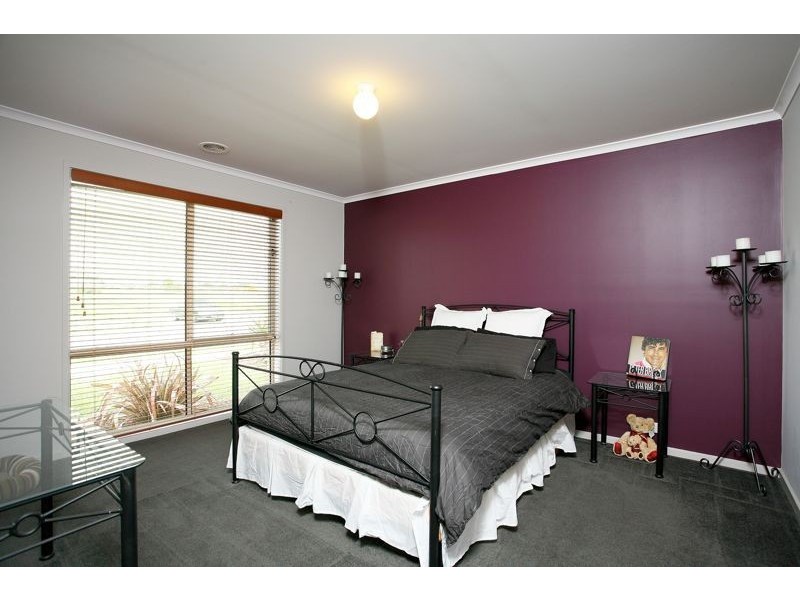 Cranbourne West VIC 3977