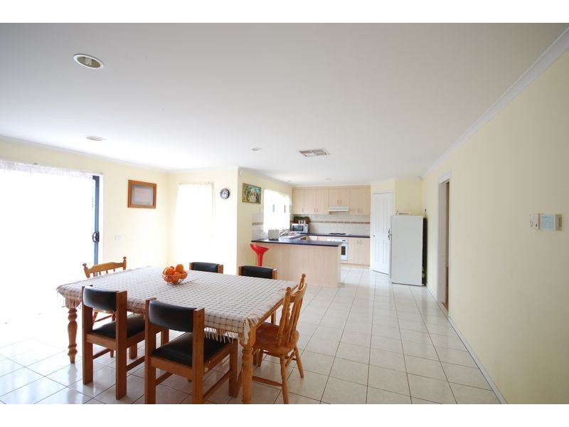 Cranbourne West VIC 3977