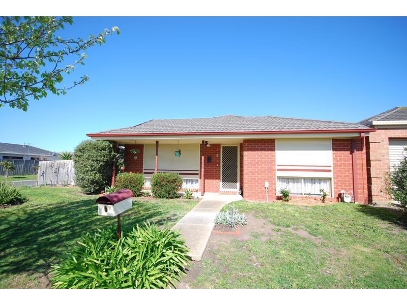 6 Gatwick Court, Cranbourne East VIC 3977