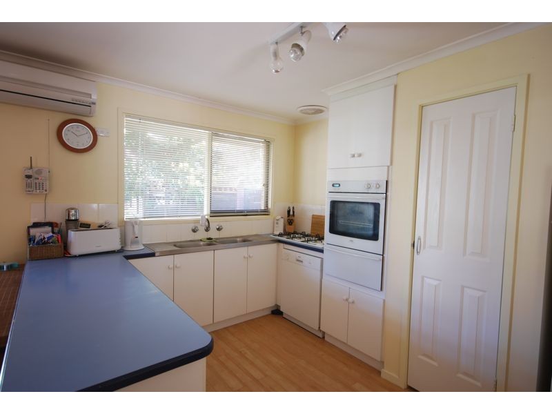 Cranbourne North VIC 3977