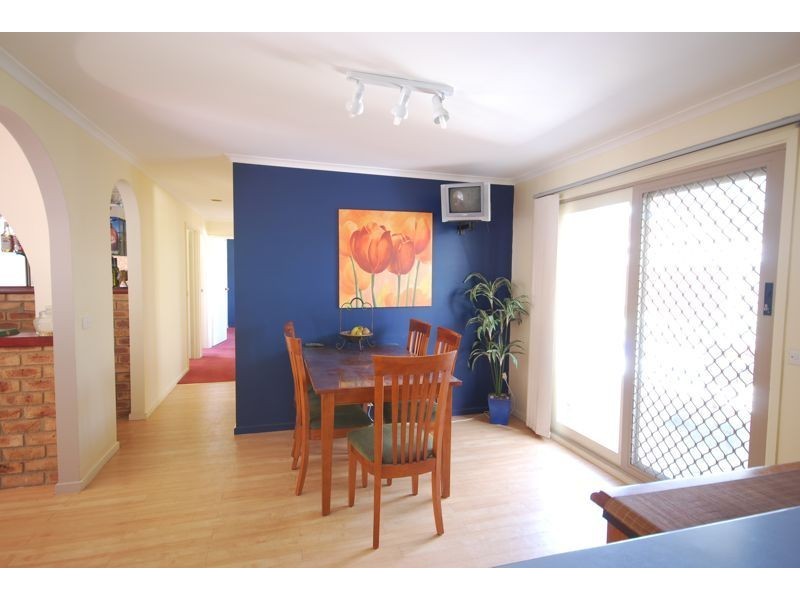 Cranbourne North VIC 3977