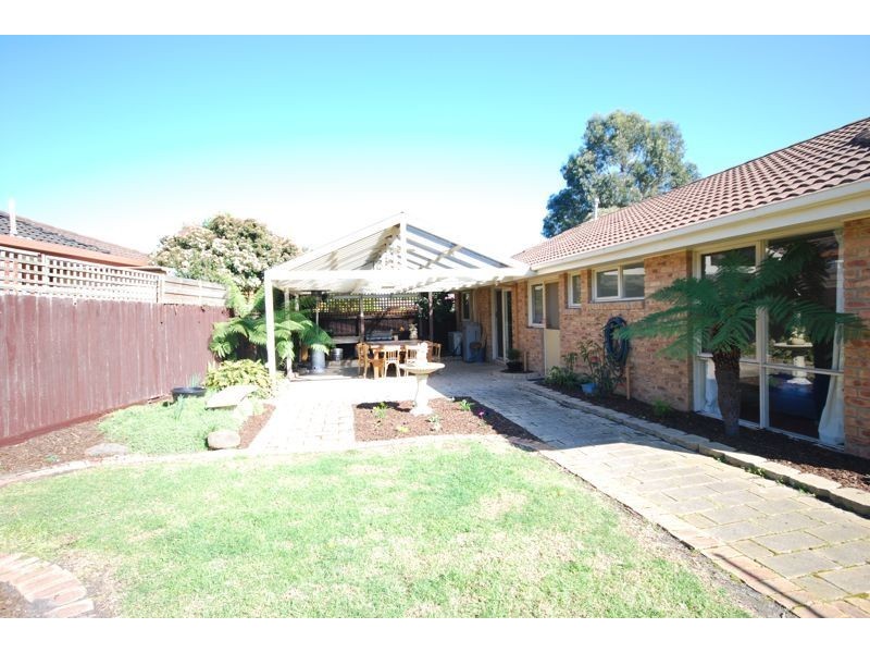 Cranbourne North VIC 3977