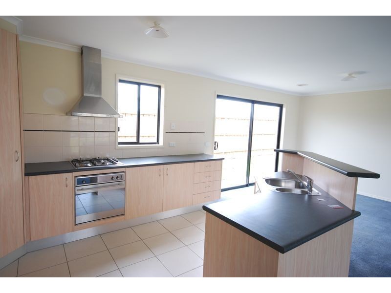 Cranbourne North VIC 3977