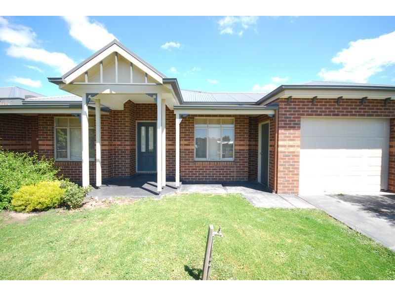 21 Stonehaven Avenue, Cranbourne VIC 3977