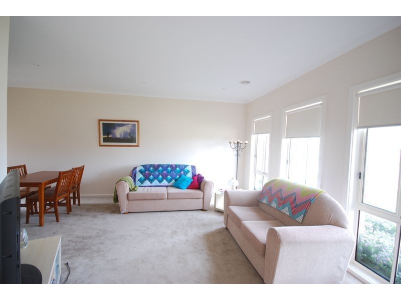 Cranbourne VIC 3977