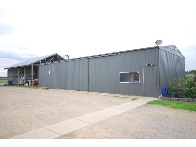 Cranbourne East VIC 3977