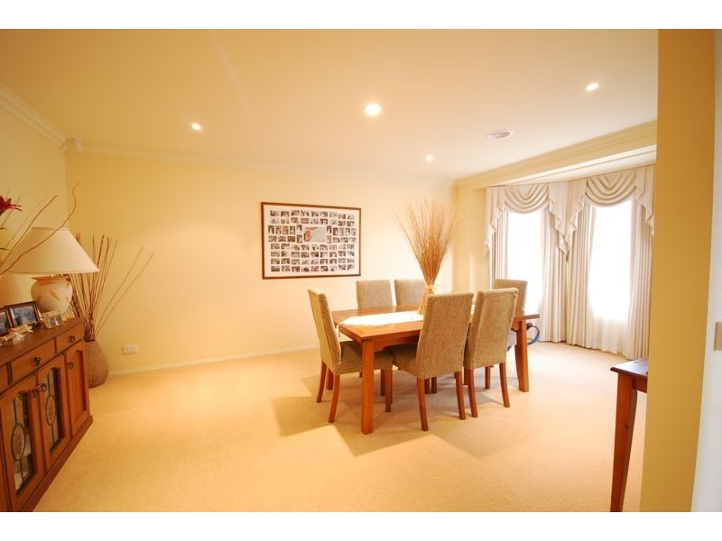 Cranbourne VIC 3977