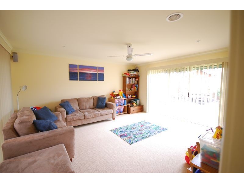 Cranbourne VIC 3977