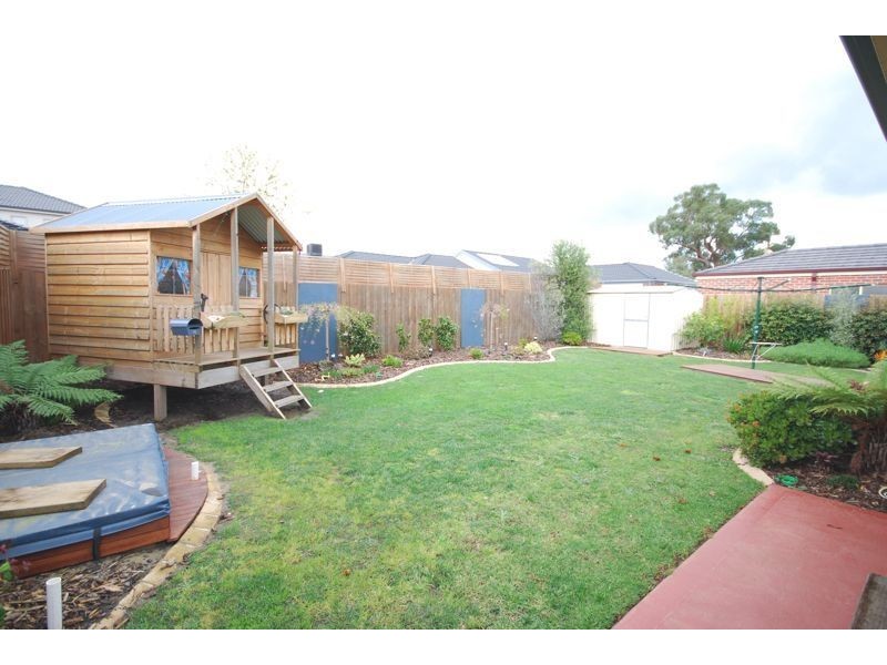 Cranbourne VIC 3977
