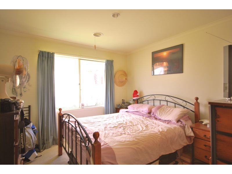 9 Trafalgar Way, Cranbourne East VIC 3977