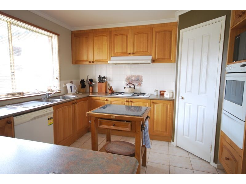 Cranbourne West VIC 3977