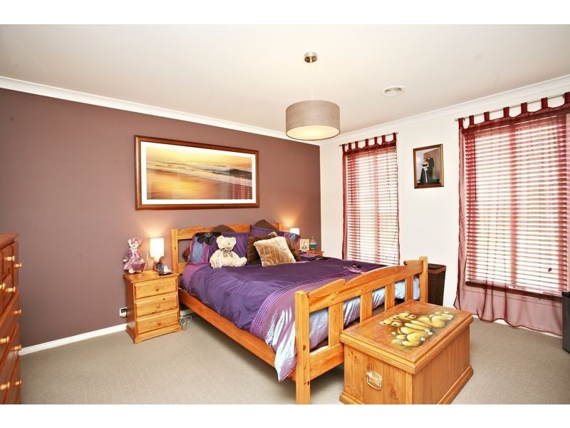 7 Tea Tree Court, Lyndhurst VIC 3975